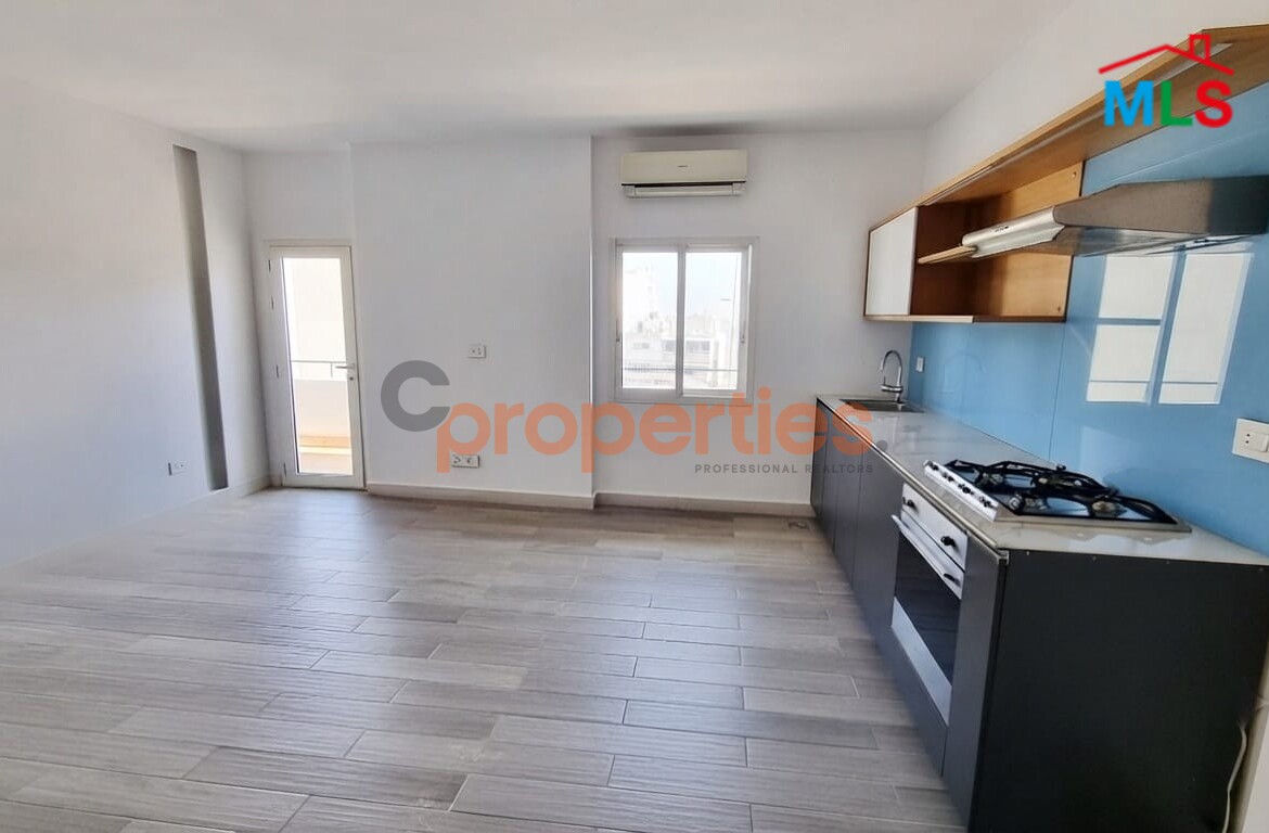 Apartment For Rent In Achrafieh - CPBMH38