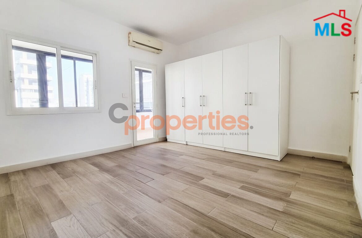 Apartment For Rent In Achrafieh - CPBMH38