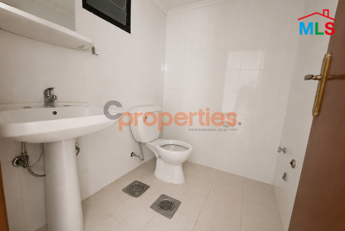 Apartment For Rent In Haret Sakher - شقة للإيجار في حارة صخر CPKKK31