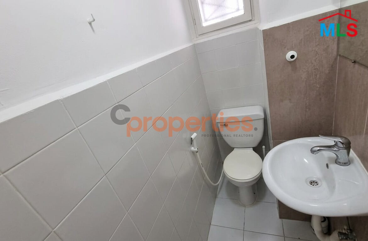 Apartment For Rent In Achrafieh - CPBMH34