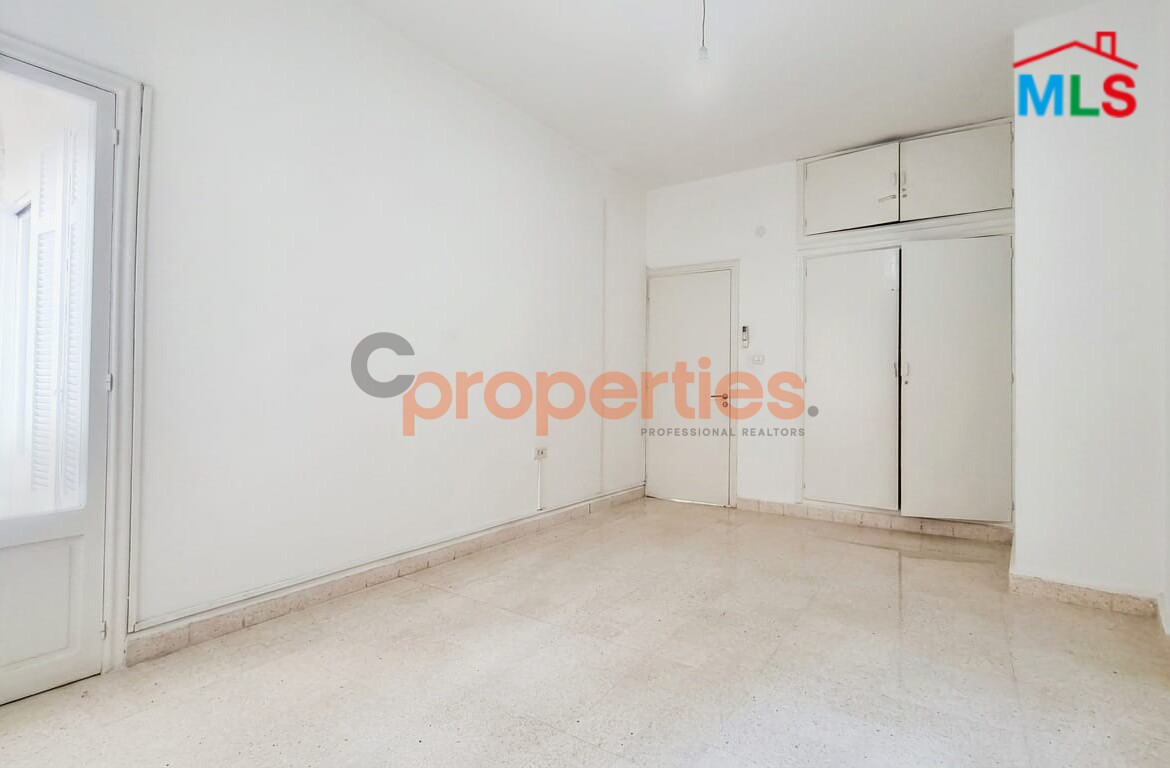 Apartment For Rent In Achrafieh - CPBMH34