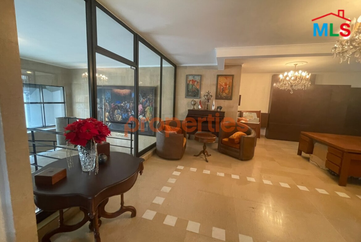 Office for rent in Achrafieh-Gemmayzeh CPBPK73