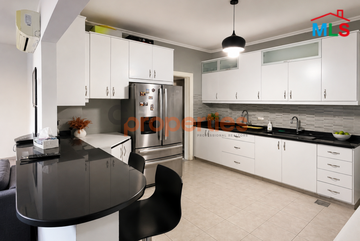 Apartment For Rent in Amchit with Sea View شقة للإيجار في عمشيت - CPES319