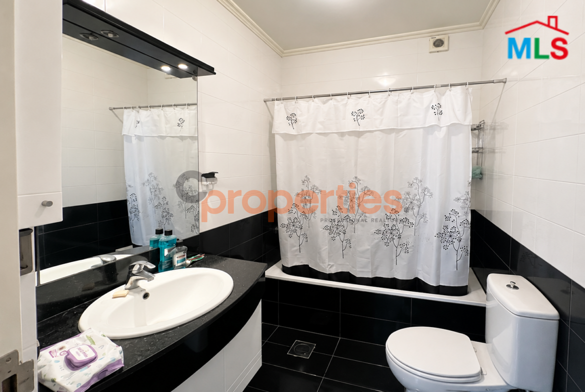Apartment For Rent in Amchit with Sea View شقة للإيجار في عمشيت - CPES319