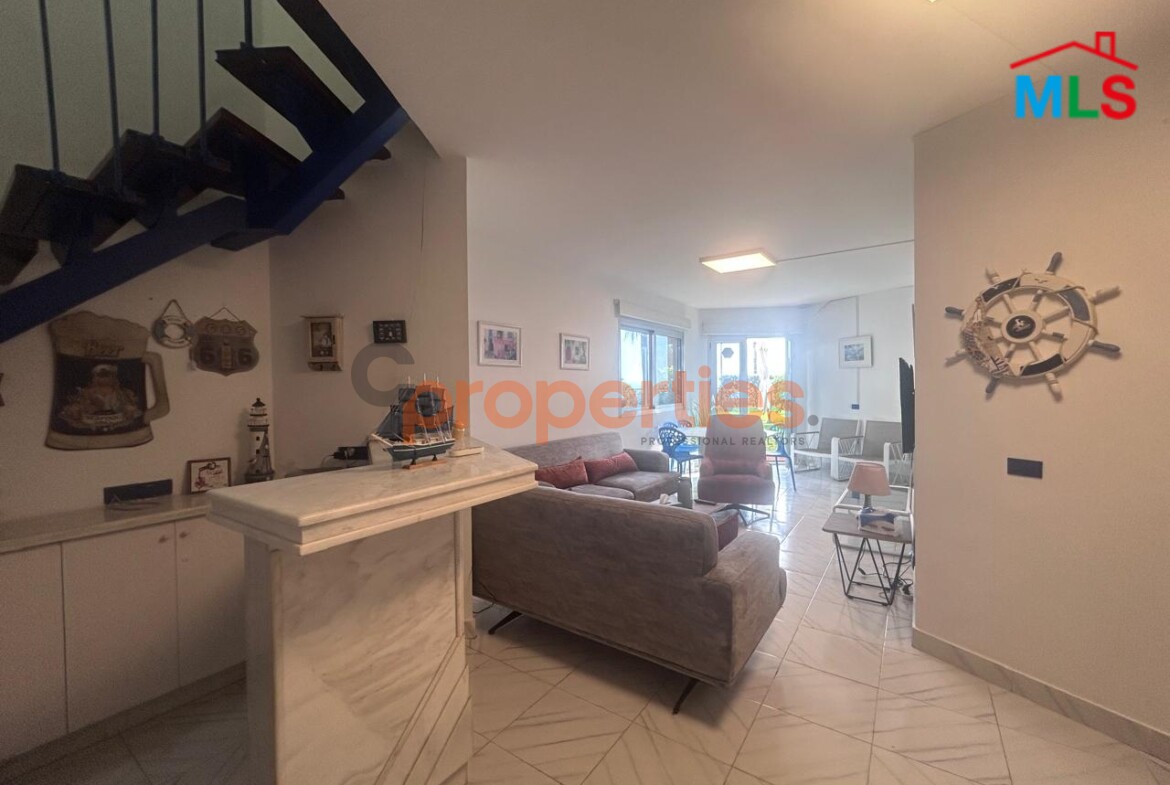 Duplex Chalet for rent in tabarja-دوبلكس شاليه للإيجار في طبرجا-cpjgk136