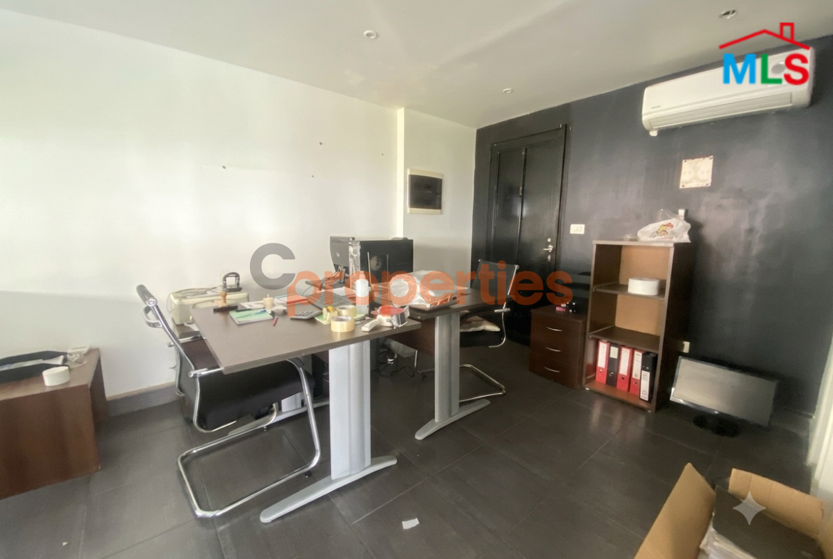 Shop for Rent in Kfarhbeb محل للإيجار في كفرحباب CPKMT128