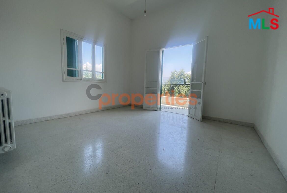 Apartment For Rent in Ajaltoun شقة فخمة للايجار في عجلتون CPKNS10