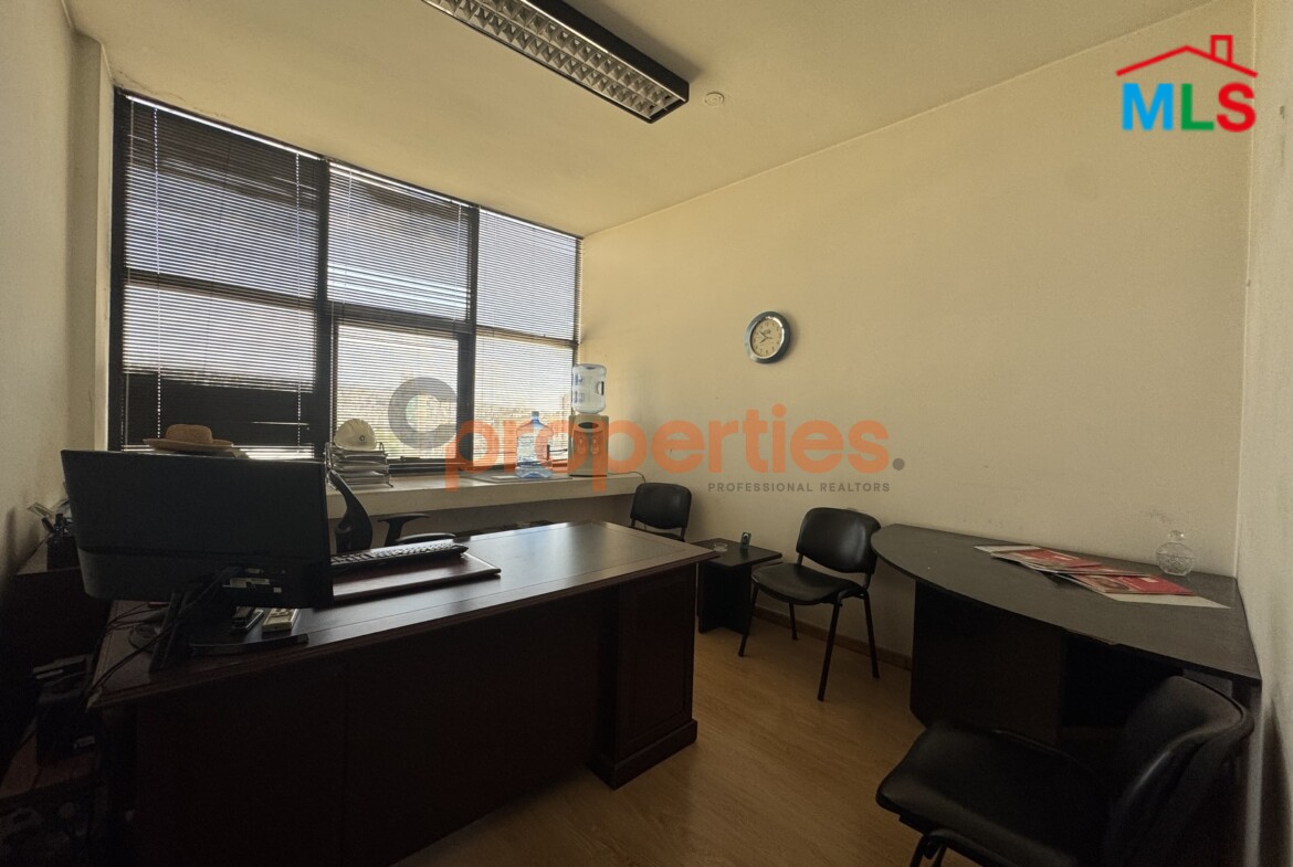 Office for Rent in Mkalles - CPGA162
