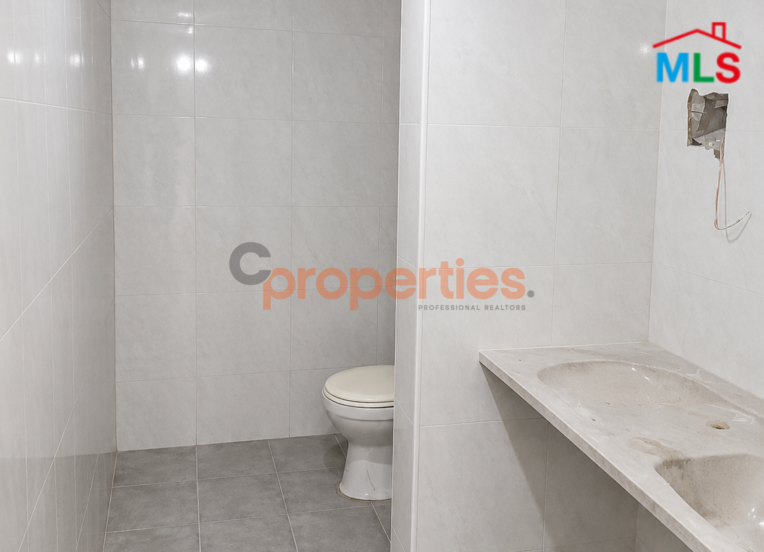 Shop For Rent In Fanar - CPJW37