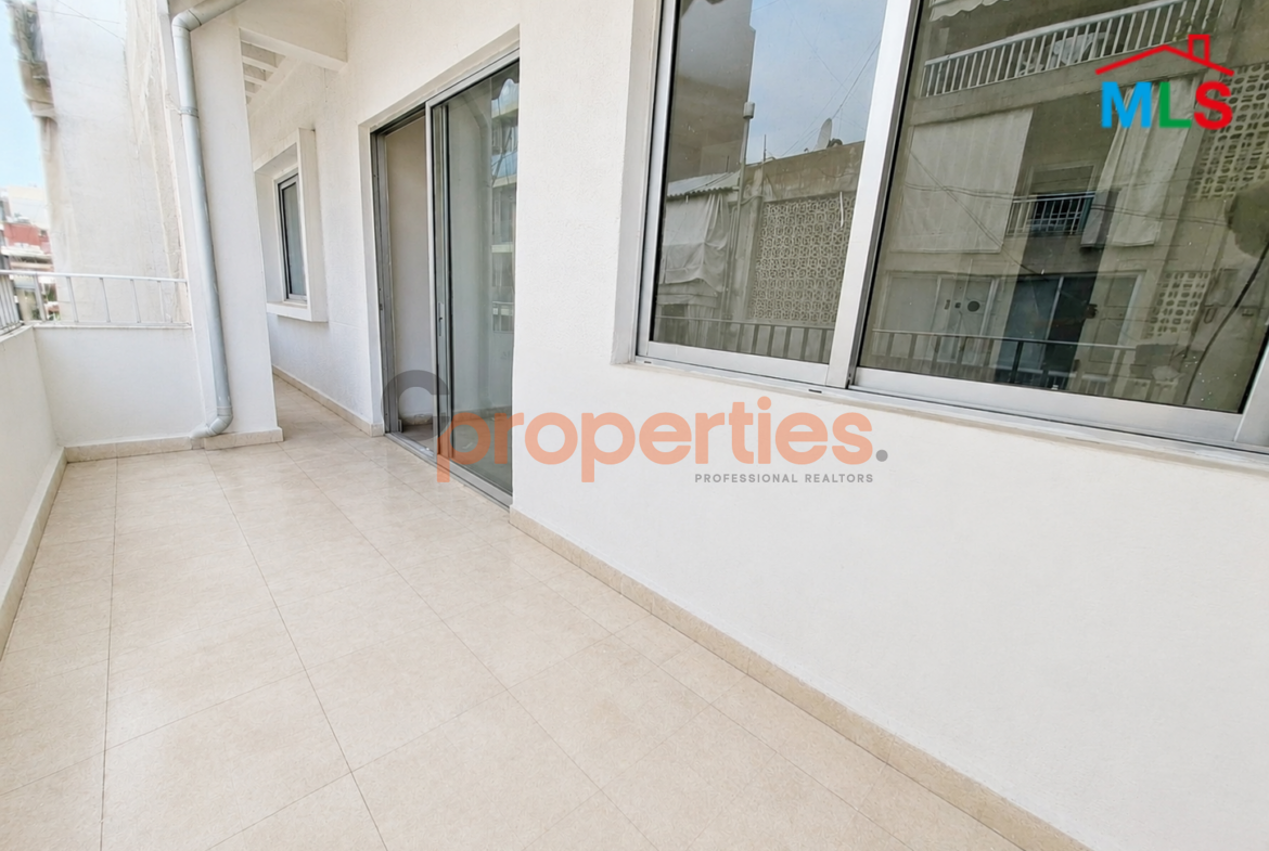Apartment For Rent In Achrafieh | Fassouh - ШґЩ‚Ш© Щ„Щ„ШҐЩЉШ¬Ш§Ш± ЩЃЩЉ Ш§Щ„ШЈШґШ±ЩЃЩЉШ© - CPBRC39