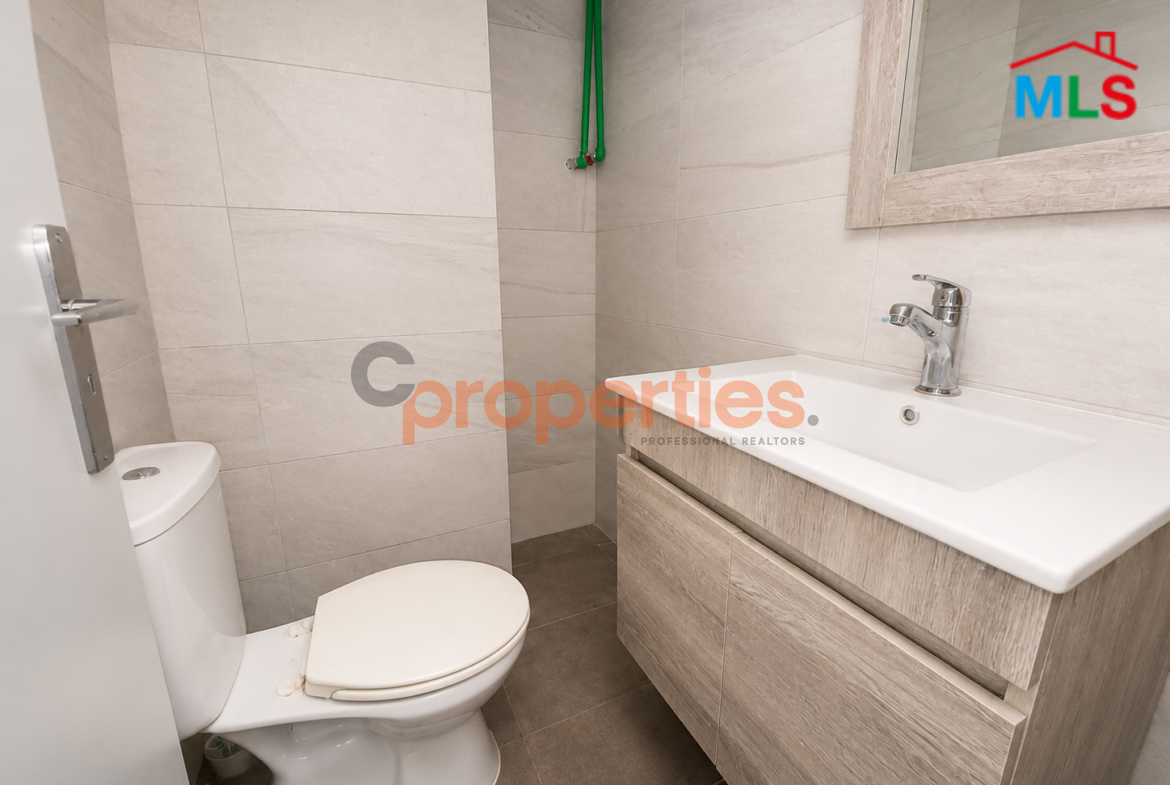 Office for Rent in Zalka - CPFY318 مكتب للإيجار في منطقة الزلقا