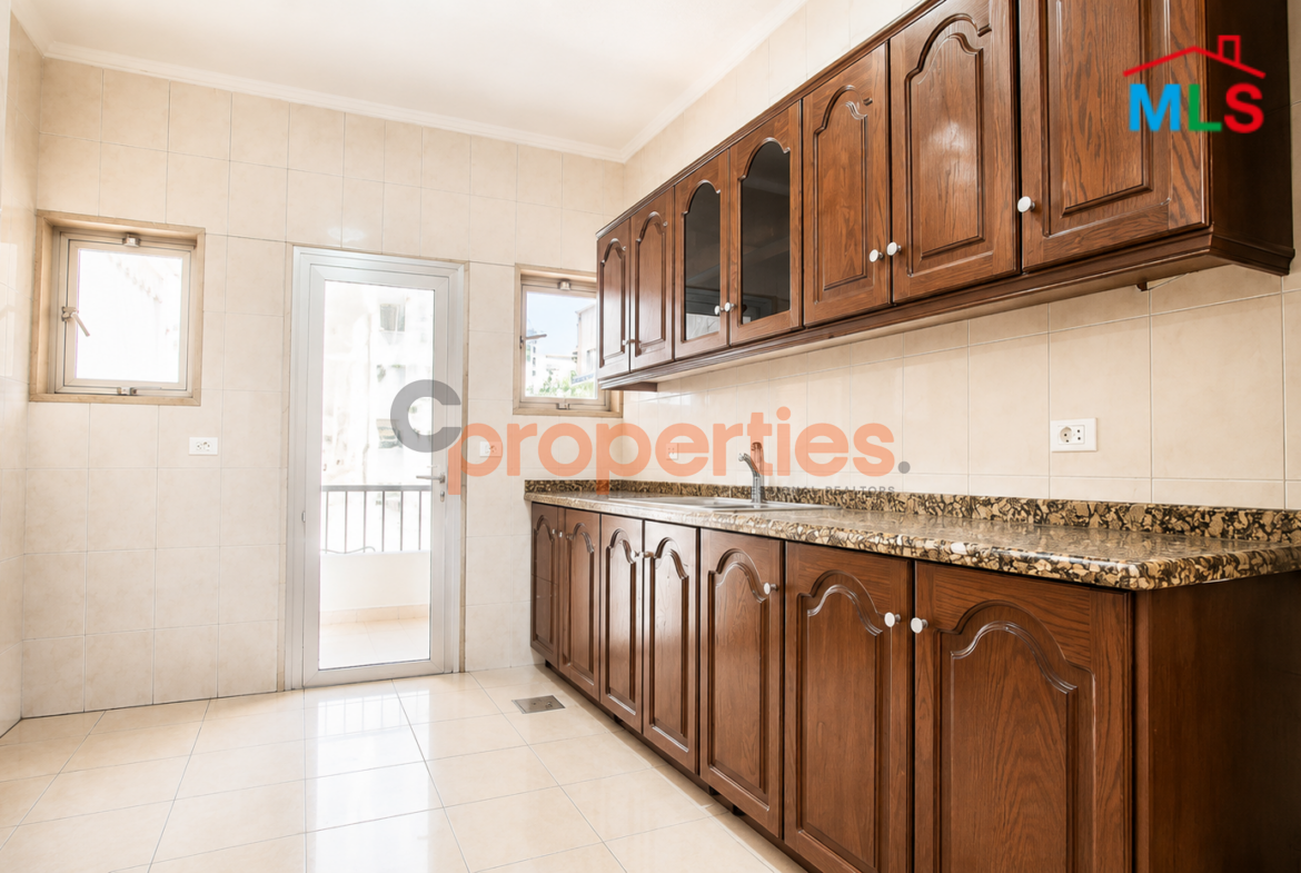 Apartment For Rent in Verdun CPBHN15 - شقة فخمة للإيجار في فردان