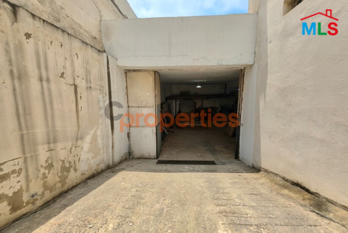 Warehouse For Rent In Dbayeh | مستودع للإيجار في ضبية - CPRD292