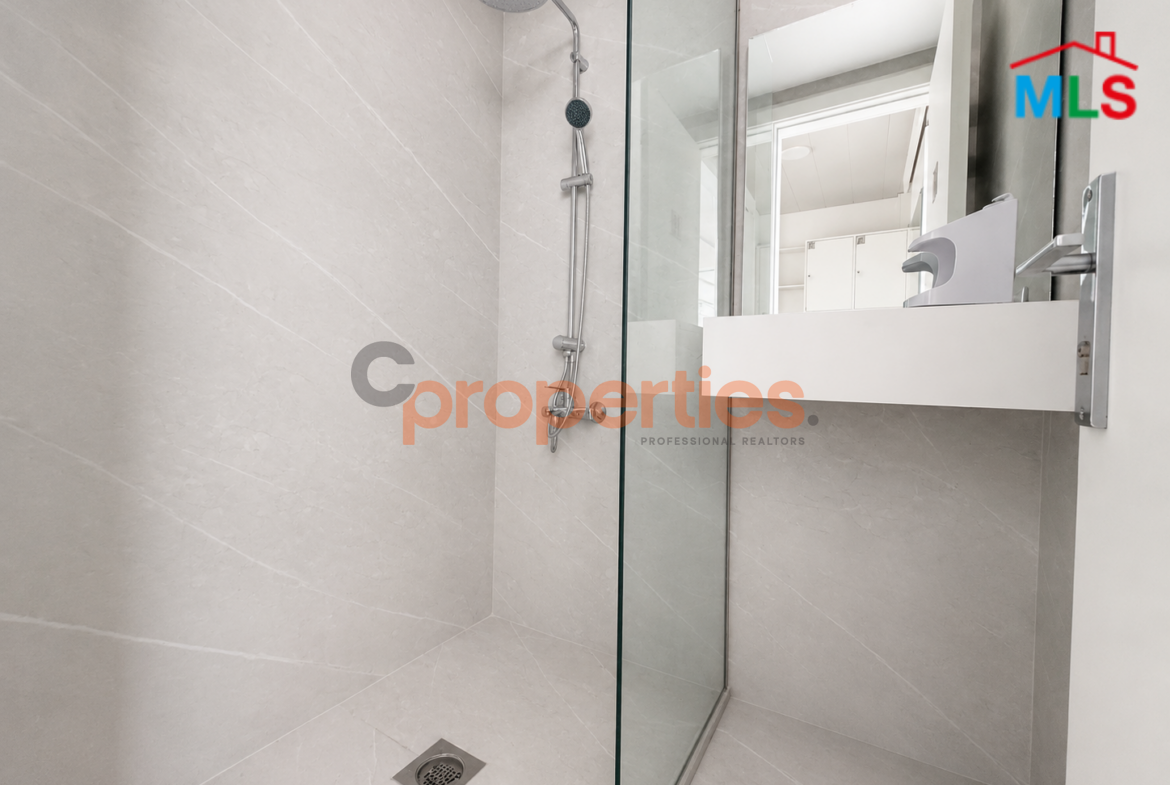 Office for Rent In Naccache - CPLO38
