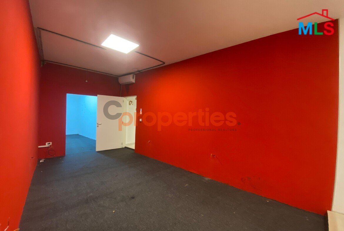 Office For Rent In Antelias | مكتب للايجار في انطلياس - CPLG09