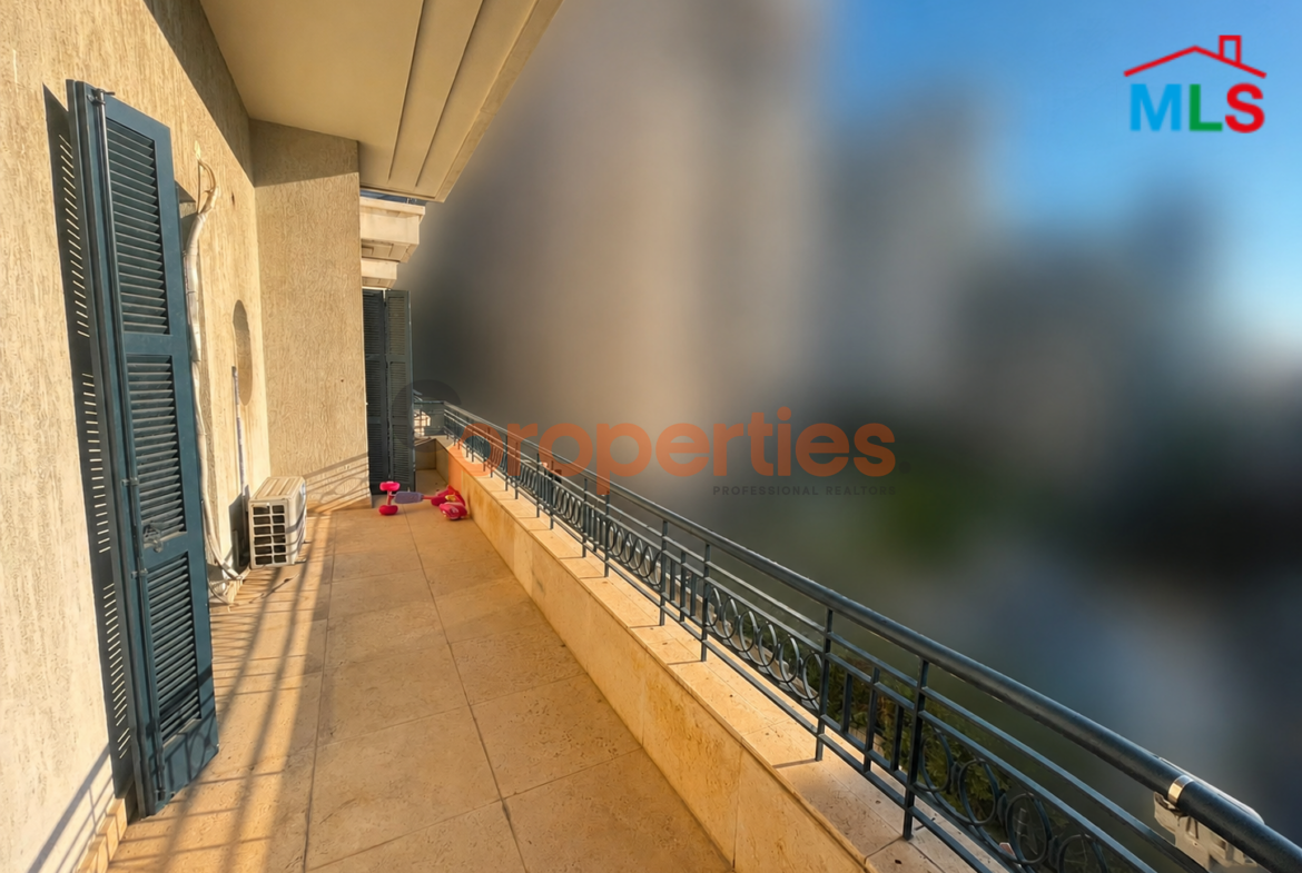 Apartment for rent in Achrafieh CPBPK63