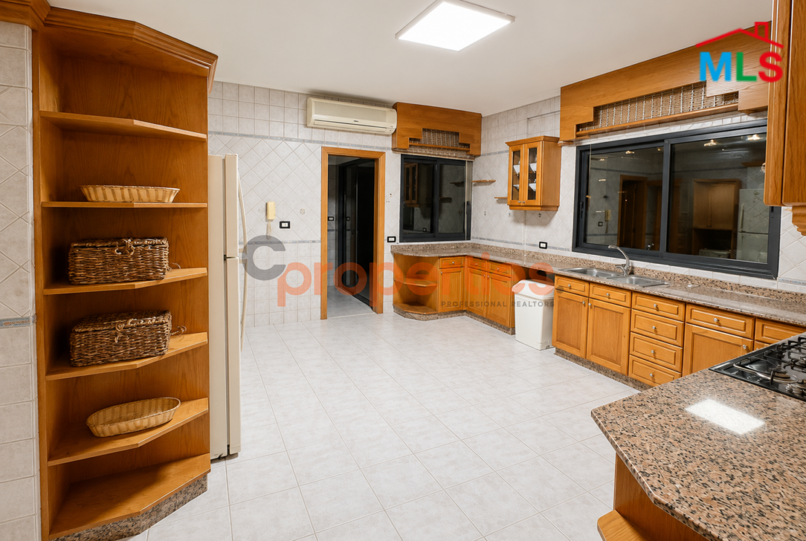 Furnished Apartment For Rent in Ramlet al Baydah شقة للايجار في الرملة البيضا - CPBHS156