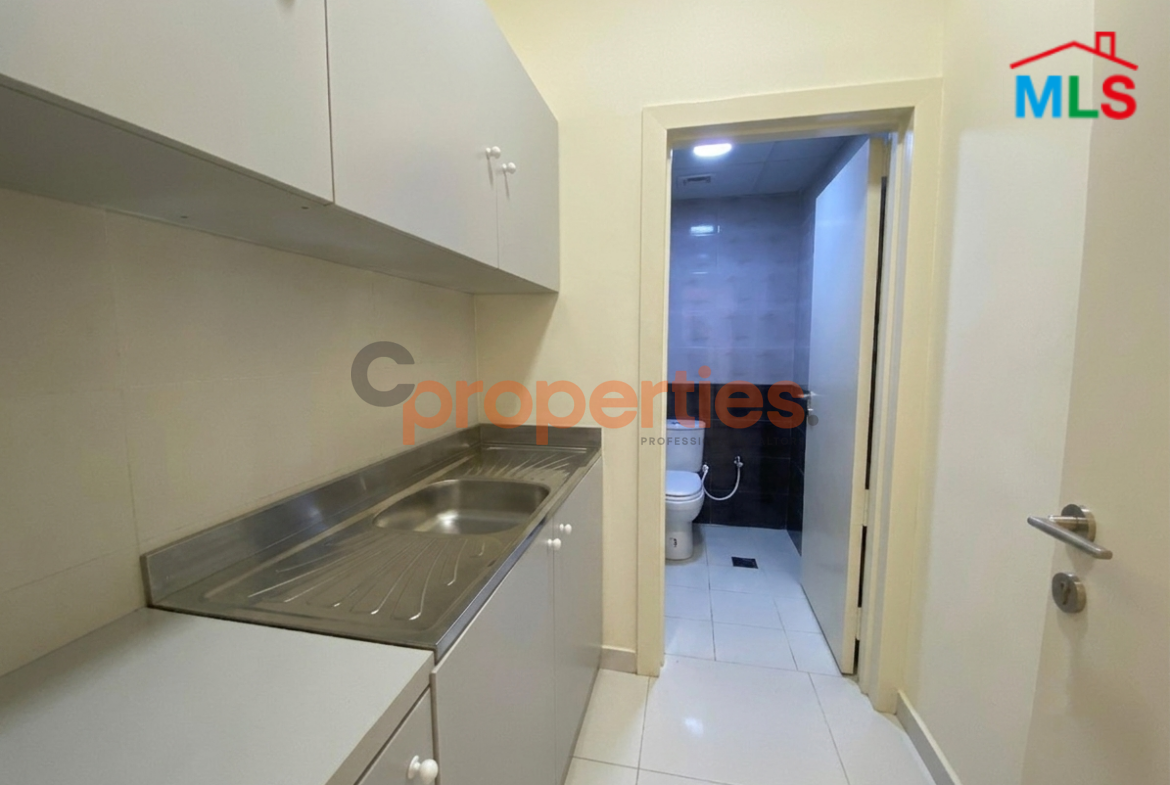 Office For Rent In Antelias | مكتب للايجار في انطلياس - CPLG08