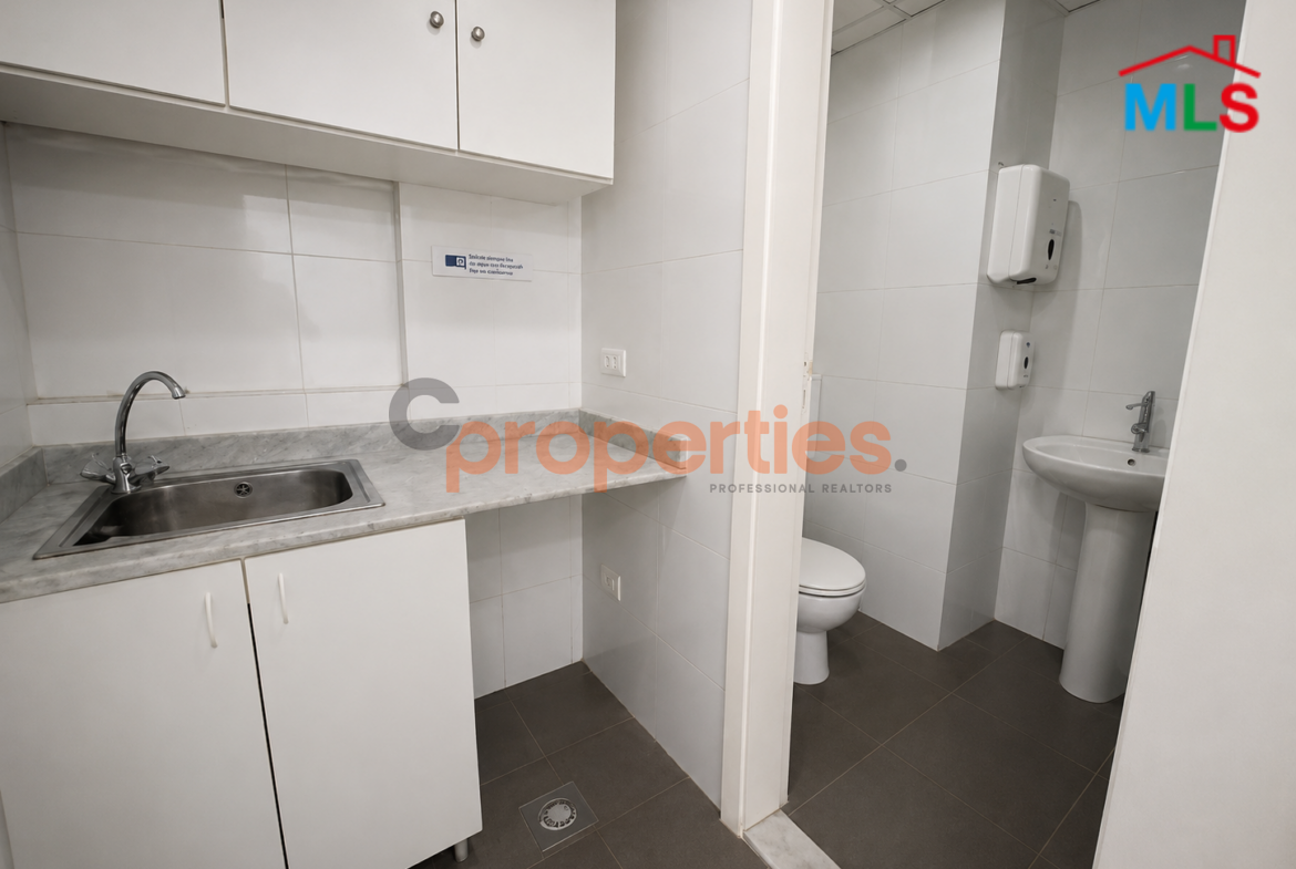 Office for rent in Achrafieh Mar-mikhael Portside CPBPK55
