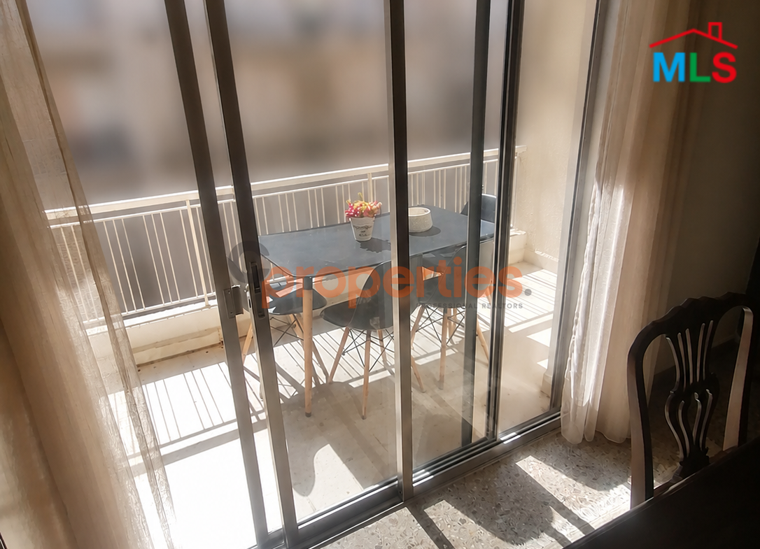 Furnished Apartment For Rent In Achrafieh - شقة مفروشة للإيجار في الأشرفية - CPBRC34