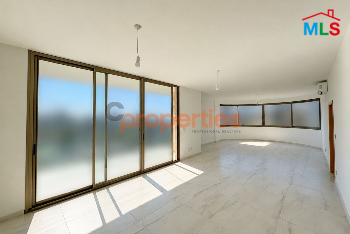 Apartment For Rent in Baabda - شقة للإيجار في بعبدا - CPCH57