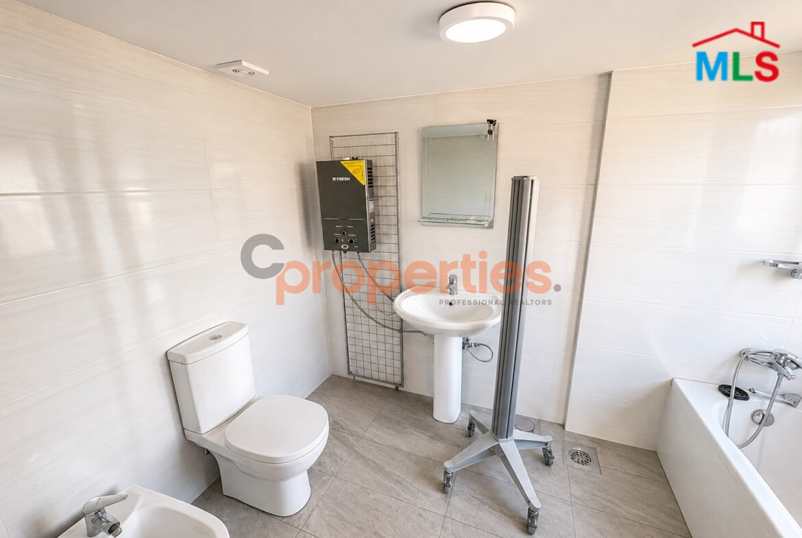 Apartment For Rent in Baabda - شقة للإيجار في بعبدا - CPCH57