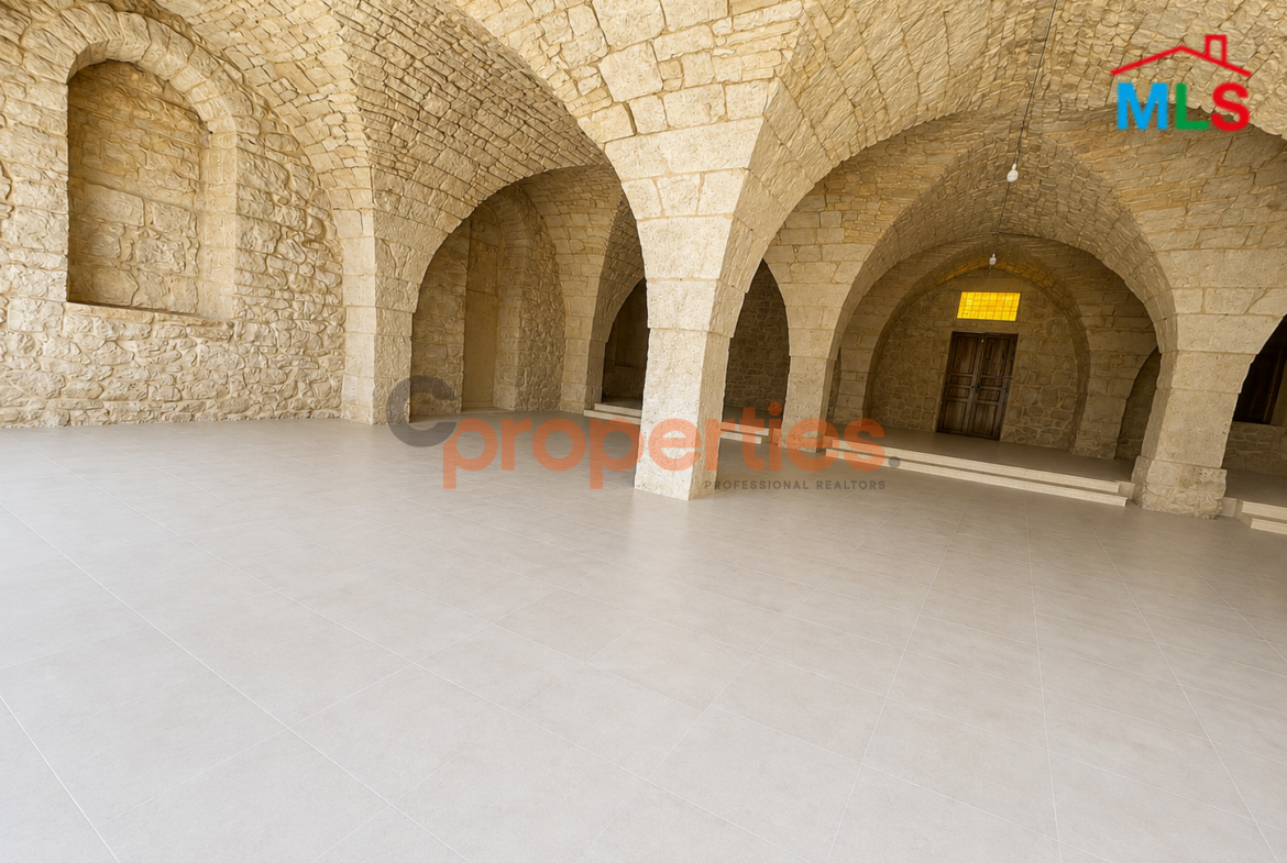Showroom for rent in Rayfoun صالة عرض للايجار في ريفون CPKNS08