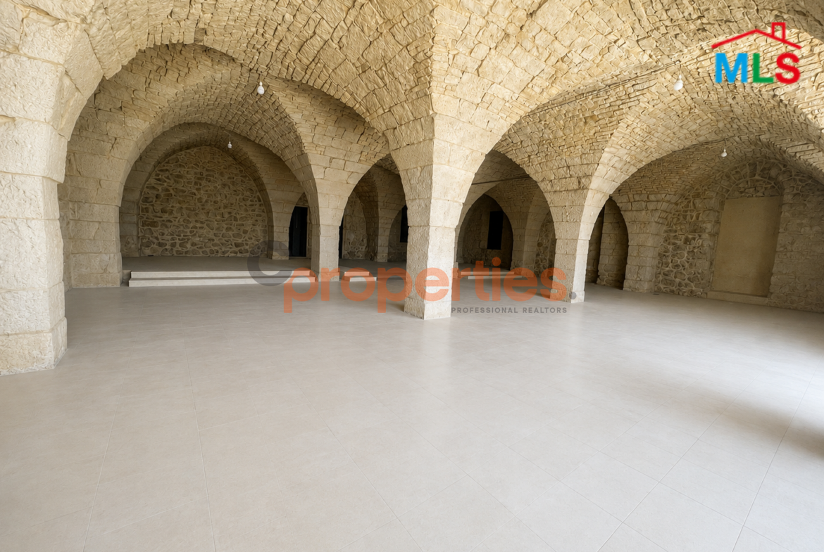 Showroom for rent in Rayfoun صالة عرض للايجار في ريفون CPKNS08