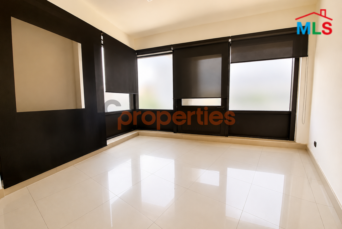 Office For Rent in Jal el Dib - CPFY315 مكتب للإيجار في جل الديب