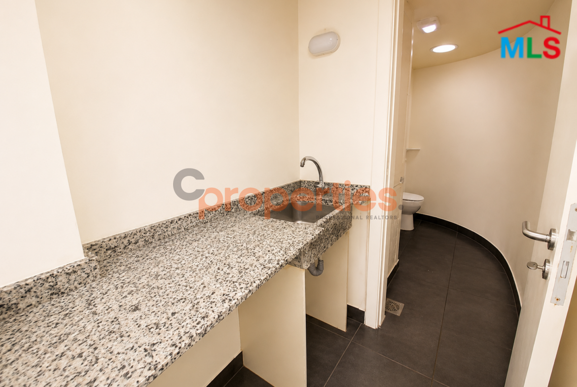 Office For Rent in Jal el Dib - CPFY315 مكتب للإيجار في جل الديب