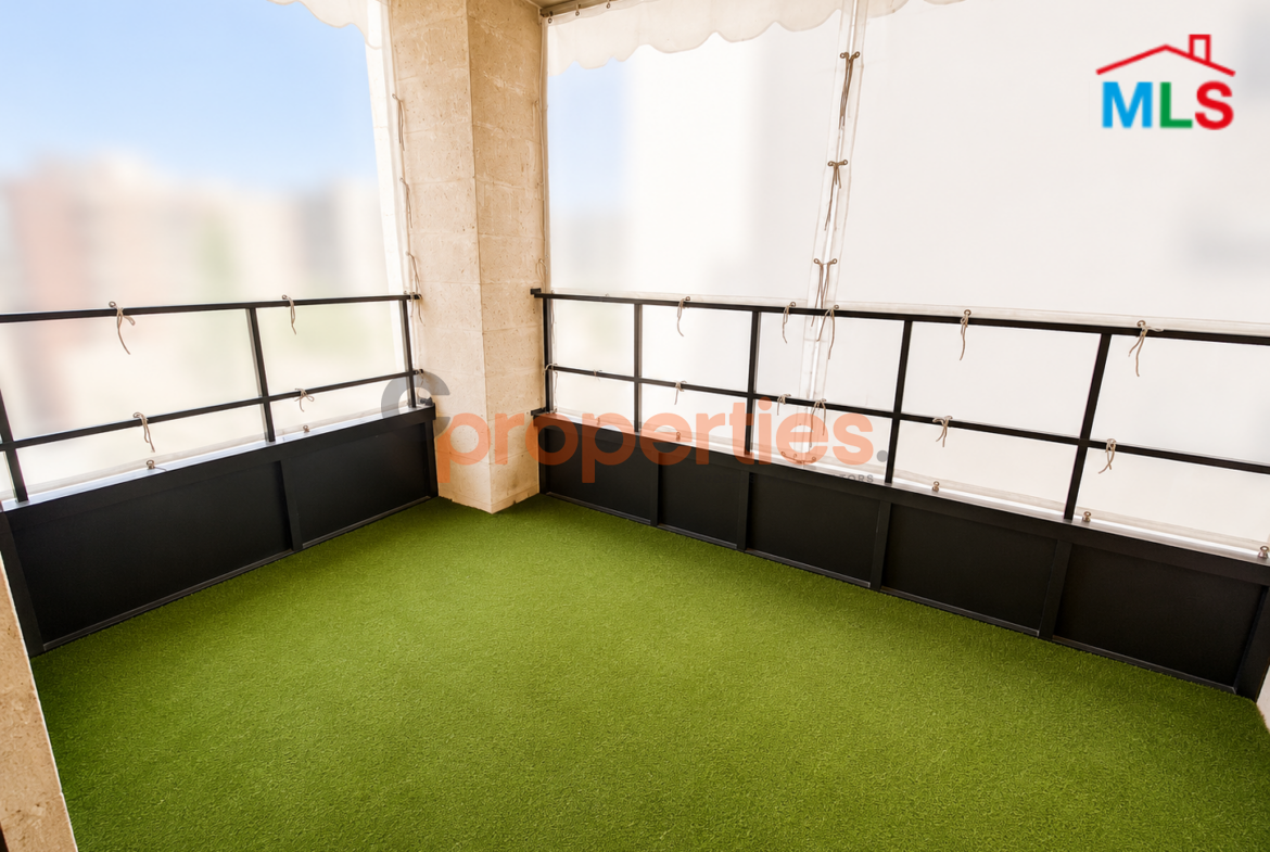 Office For Rent in Jal el Dib - CPFY315 مكتب للإيجار في جل الديب