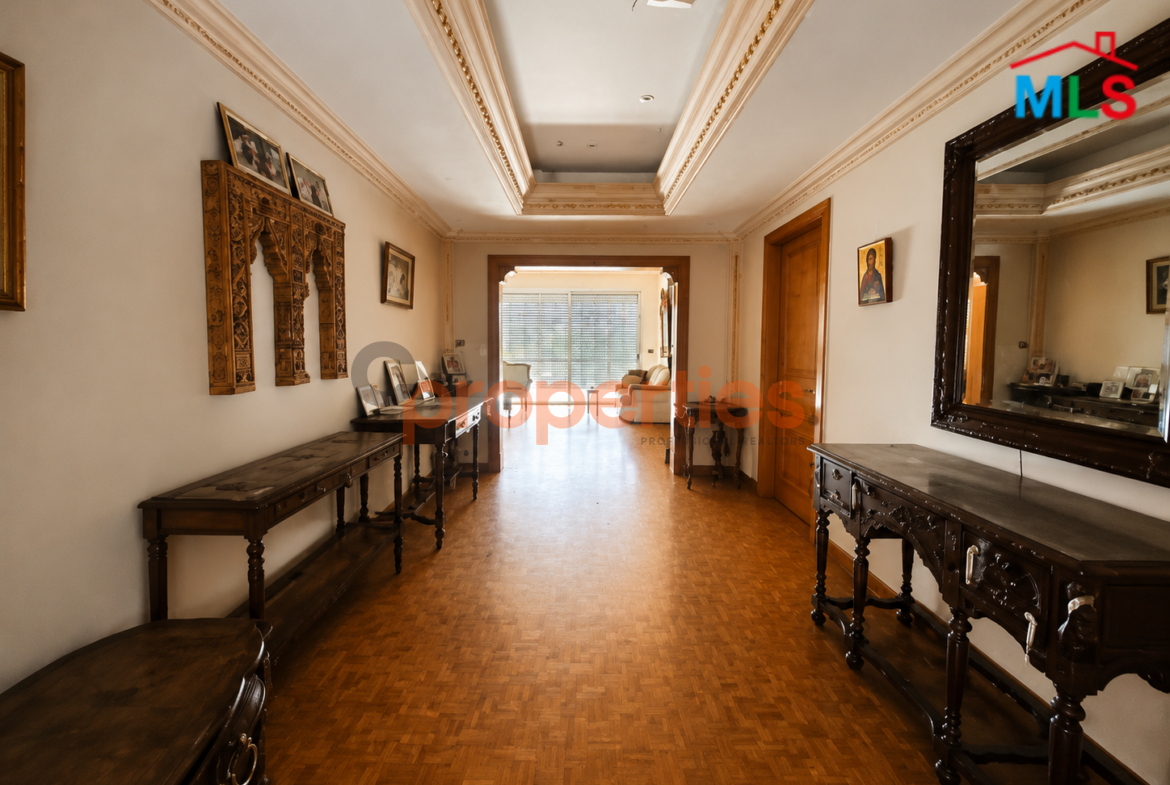 Apartment for rent in Achrafieh CPBPK45