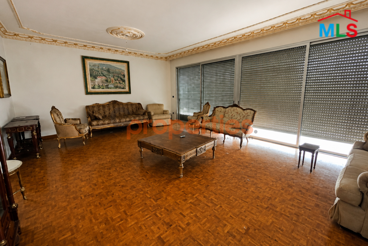 Apartment for rent in Achrafieh CPBPK45