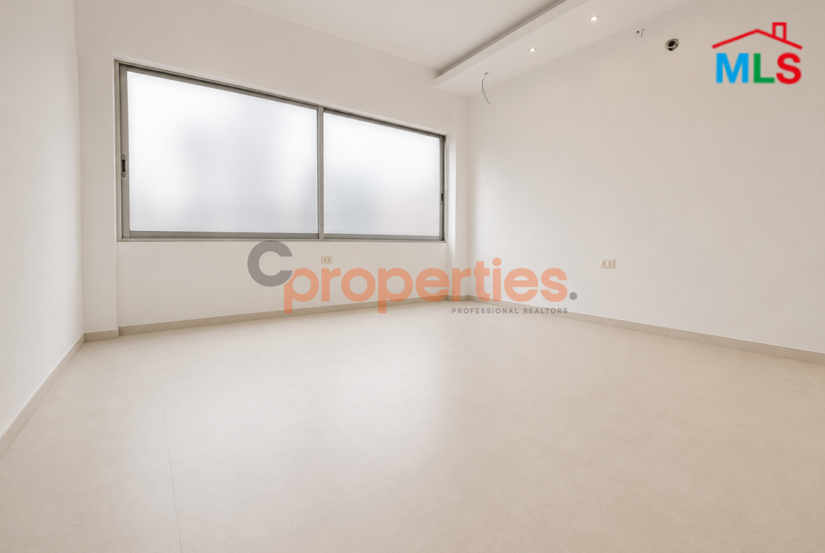 Office For Rent in Jal el Dib - CPFY312 مكتب للإيجار في جل الديب