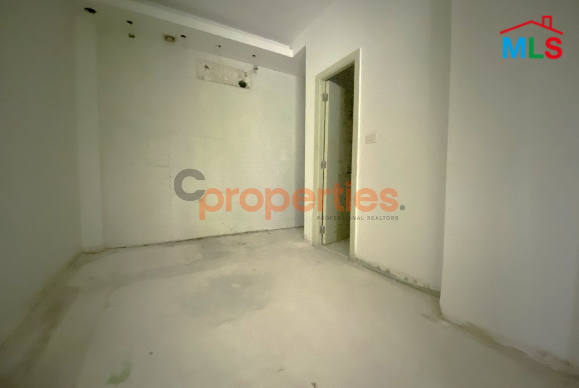 Office For Rent in Jal el Dib - CPFY312 مكتب للإيجار في جل الديب