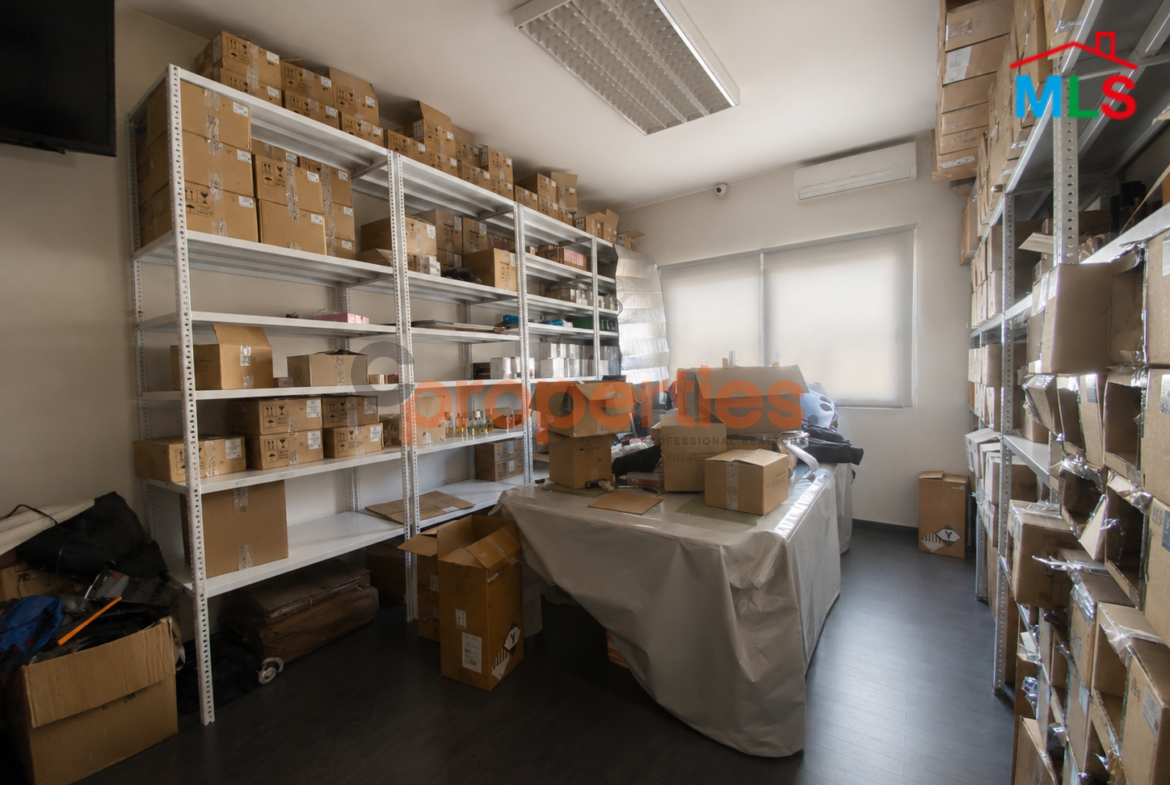 Office for Rent in Zalka - CPFY311 مكتب للإيجار في الزلقا