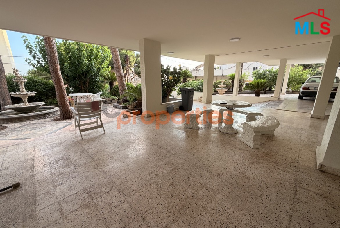 House for Rent with Terrace and Garden in Naccache - CPLO29