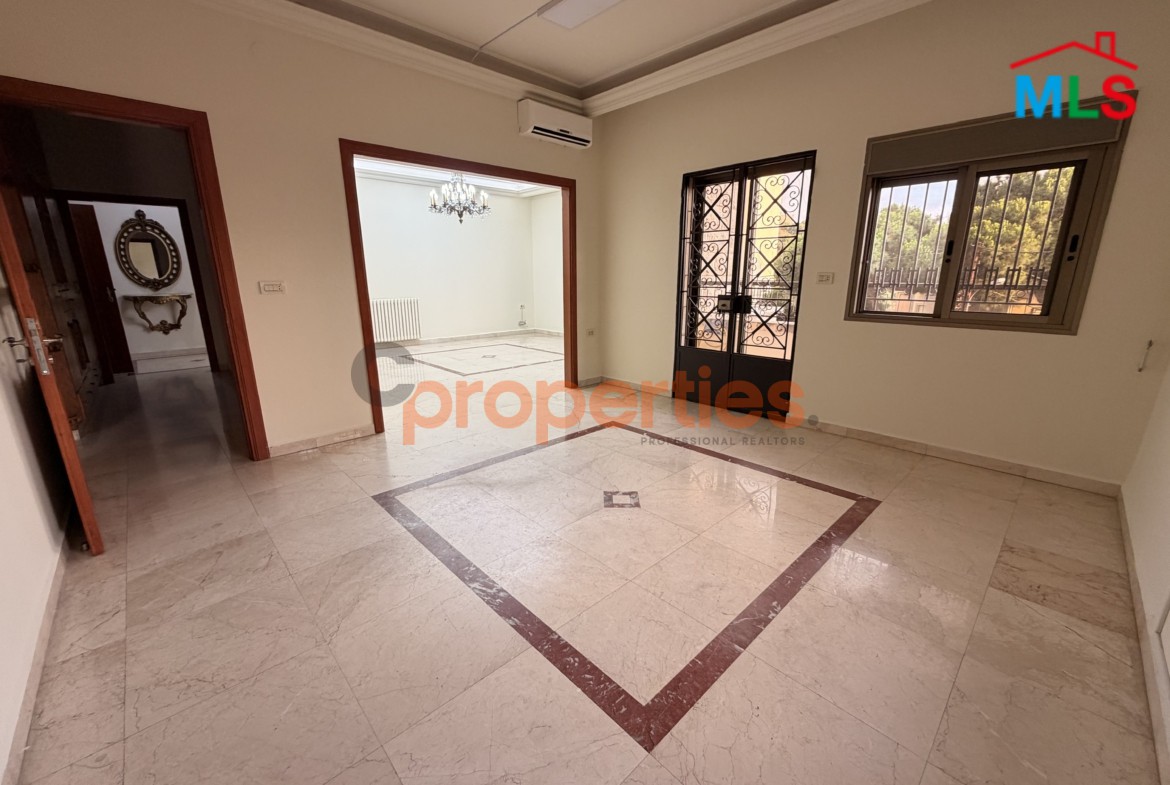 House for Rent with Terrace and Garden in Naccache - CPLO29