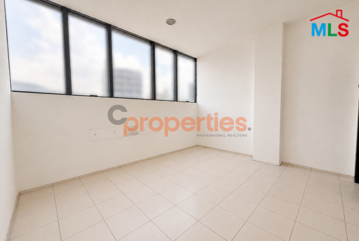 Office For Rent In Kaslik مكتب للإيجار في الكسليك CPKRS07