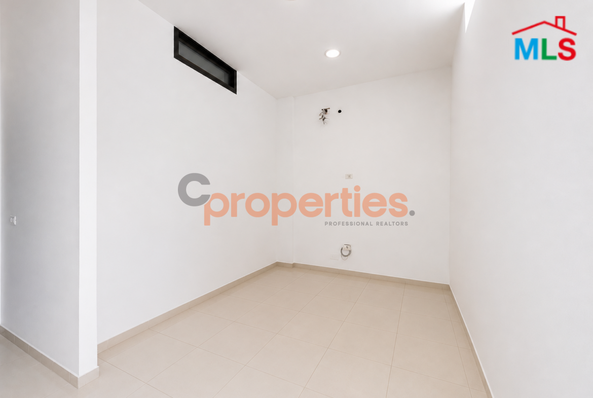 Office For Rent In Kaslik مكتب للإيجار في الكسليك CPKRS07