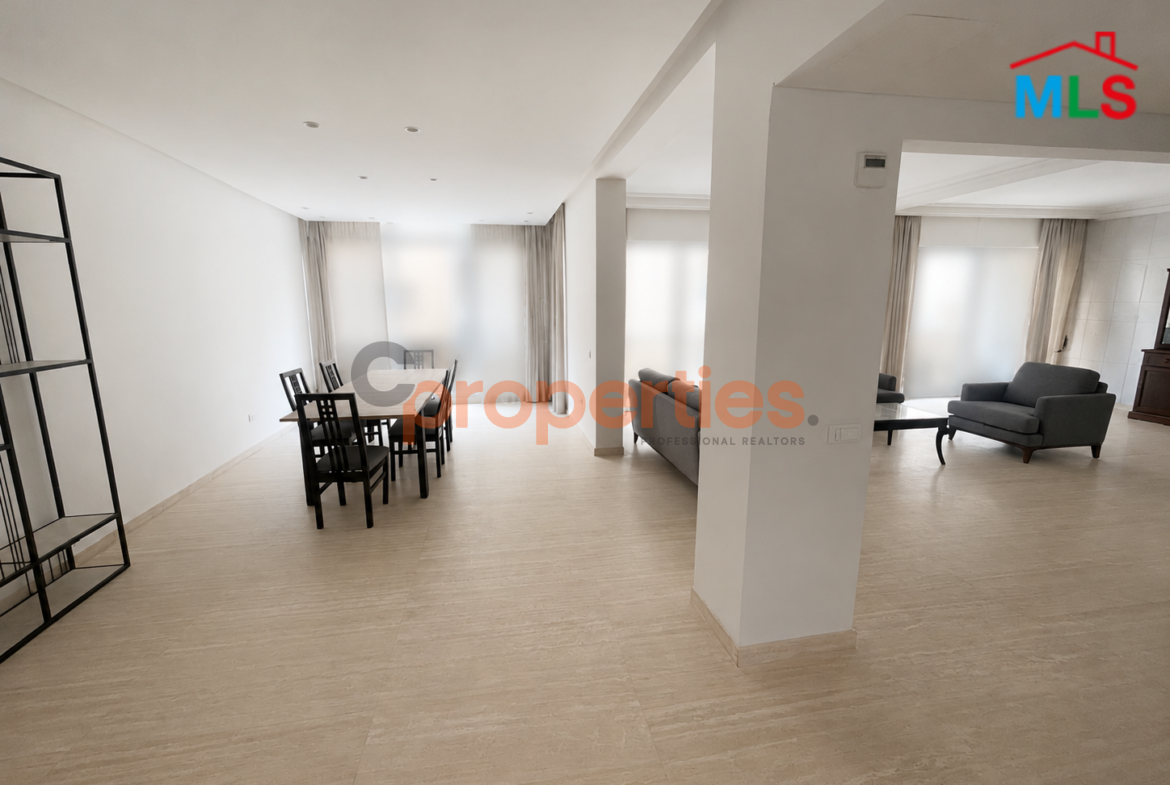 Triplex for rent Achrafieh تريبلكس للإيجار في الأشرفية - CPBPK44
