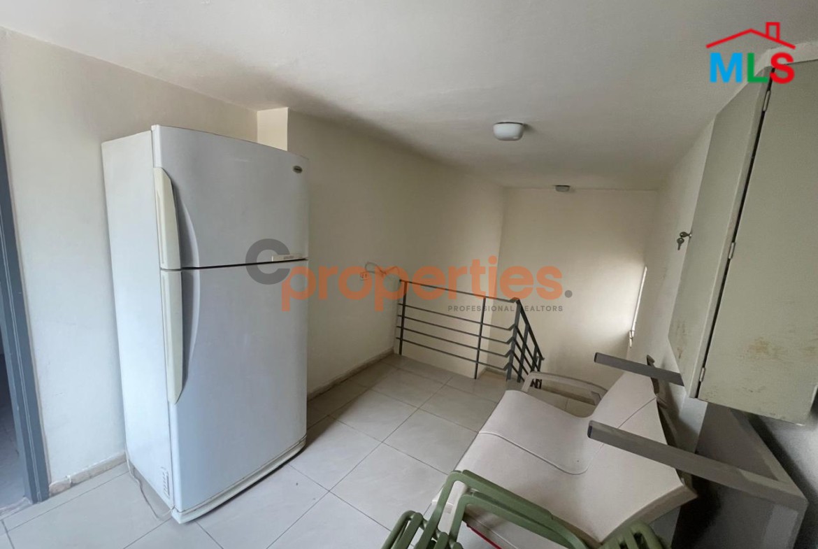 Triplex for rent Achrafieh تريبلكس للإيجار في الأشرفية - CPBPK44