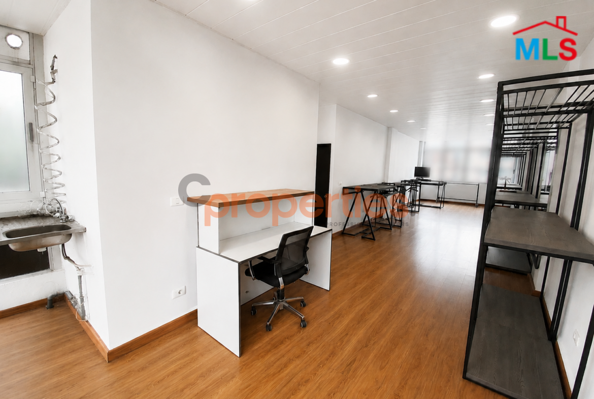 Office for Rent in Zalka - CPFY308 مكتب للإيجار في منطقة الزلقا