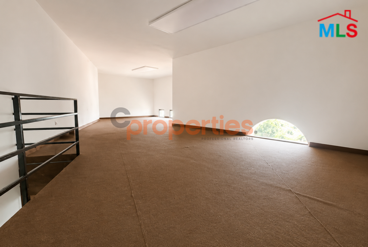 Office For Rent in Ras El Nabaa - مكتب للإيجار في رأس النبع - CPBZK33