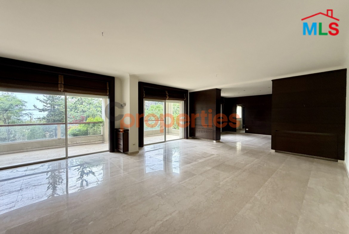 Apartment For Rent in Biyada with Garden/ Terrace شقة للاجار في البياضة CPCF374