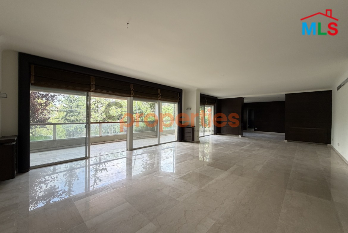 Apartment For Rent in Biyada with Garden/ Terrace شقة للاجار في البياضة CPCF374