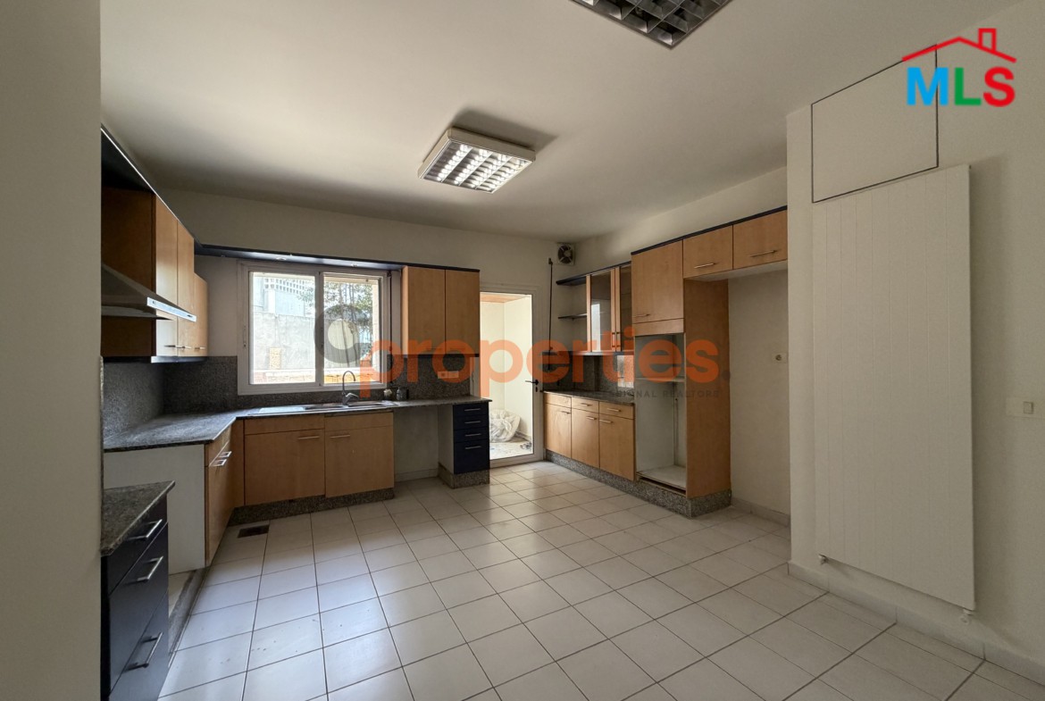 Apartment For Rent in Biyada with Garden/ Terrace شقة للاجار في البياضة CPCF374