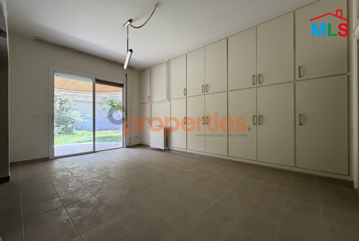 Apartment For Rent in Biyada with Garden/ Terrace شقة للاجار في البياضة CPCF374