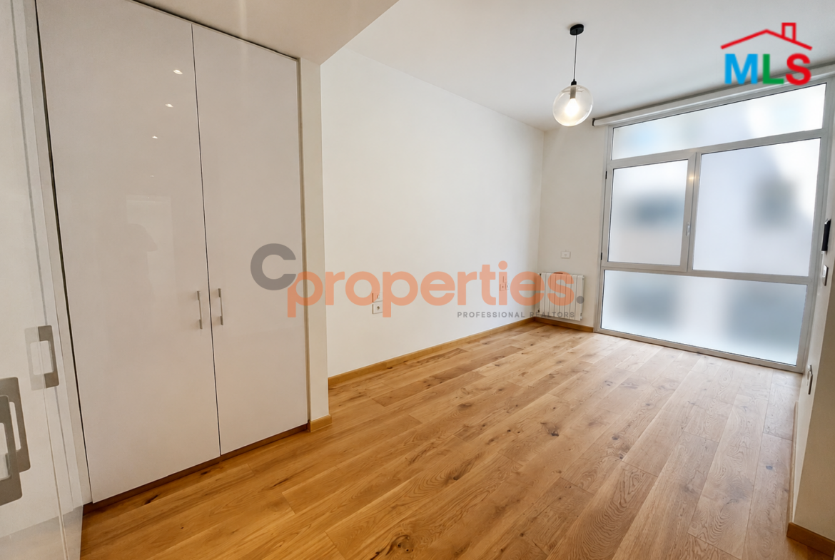 Apartment for rent in Achrafieh-sursok CPBPK43