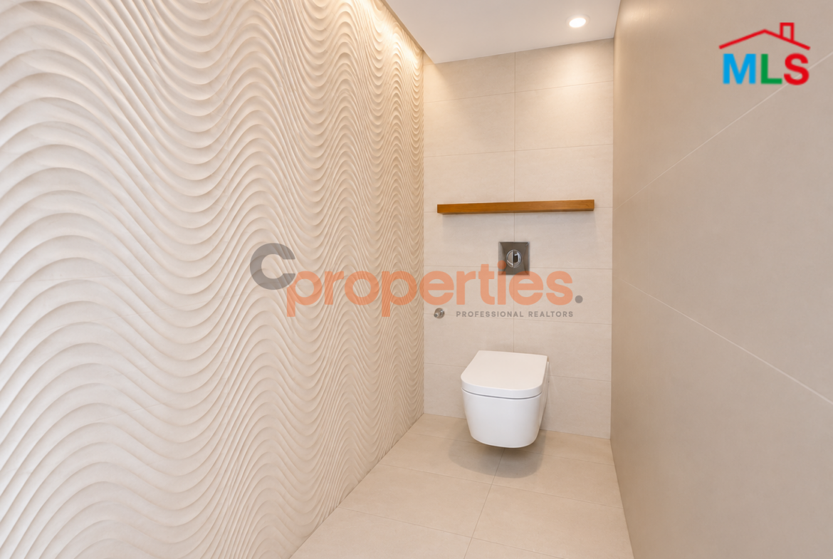Shop For Rent In Jounieh - محل للإيجار في جونيه CPKKK18